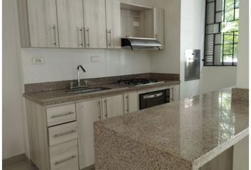 Apartamento en  La Castellana, Medellín