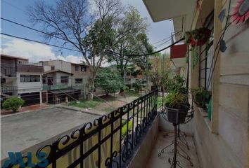 Apartamento en  Miravalle, Medellín