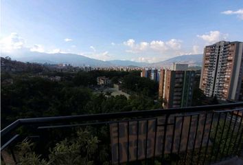 Apartamento en  La Nubia, Medellín