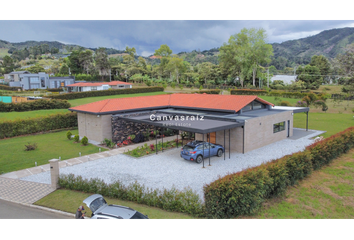 Casa en  El Retiro, Antioquia