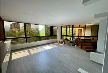 Apartamento en  Poblado, Medellín