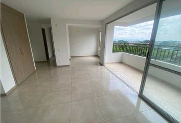 Apartamento en  Prados Del Norte, Cali