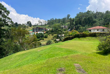 Lote de Terreno en  Poblado, Medellín