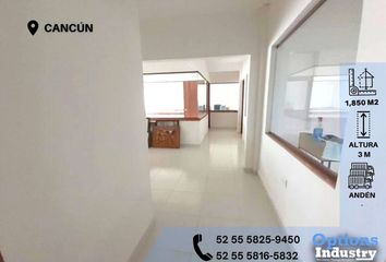 Local comercial en  Avenida Tulum, Tulum, Quintana Roo, 77760, Mex