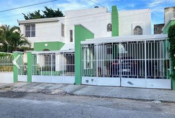 Casa en  Calle 18 98r-98r, Itzimna, Mérida, Yucatán, 97100, Mex