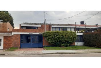 Casa en  Niza Norte, Bogotá