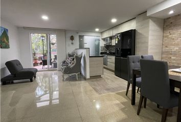 Casa en  La Castellana, Medellín