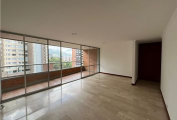 Apartamento en  El Tesoro, Medellín