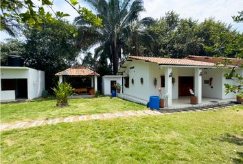 Villa-Quinta en  Carmen De Apicalá, Tolima