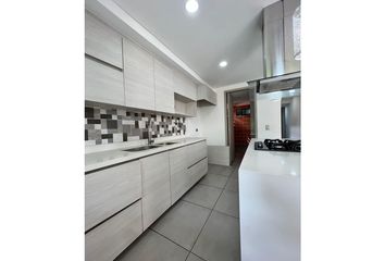 Apartamento en  La Palma, Medellín