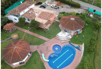 Casa en  La Ceja, Antioquia