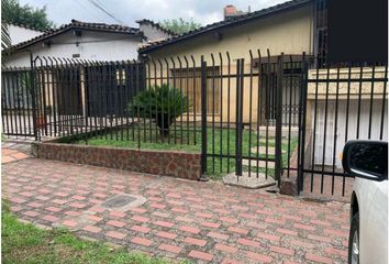 Lote de Terreno en  Poblado, Medellín