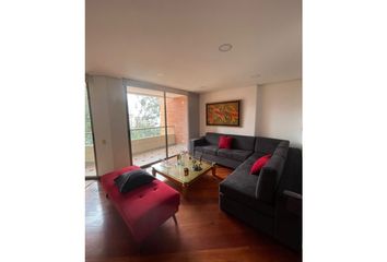 Apartamento en  Santa Barbara Norte, Bogotá