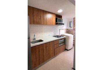 Apartamento en  Loma De Los Bernal, Medellín