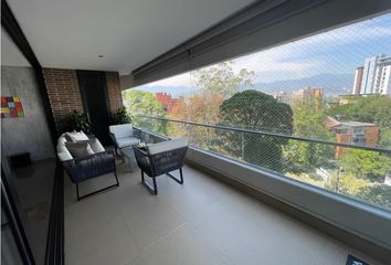 Apartamento en  Poblado, Medellín