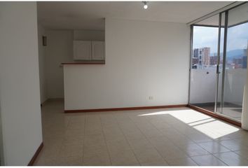 Apartamento en  Poblado, Medellín