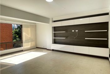 Apartamento en  Poblado, Medellín