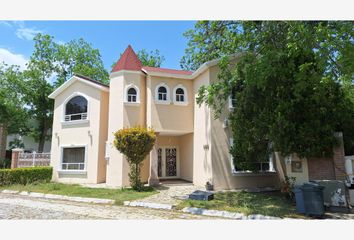 Casa en  Calle Cocoyoc 580, Residencial San Alberto, Saltillo, Coahuila De Zaragoza, 25204, Mex