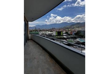 Oficina en  Aguacatala, Medellín