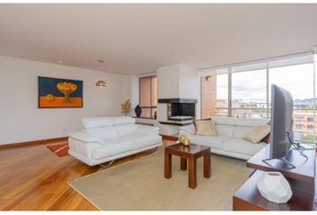 Apartamento en  Santa Barbara Norte, Bogotá