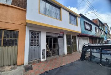 Casa en  Eduardo Santos, Bogotá