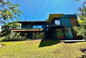 Casa en  Avándaro, Valle De Bravo