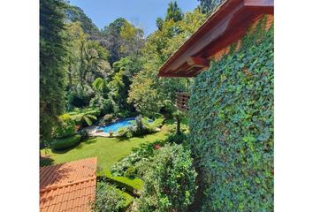 Casa en  Avándaro, Valle De Bravo