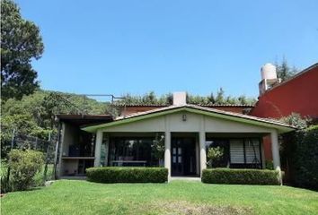 Casa en  Avándaro, Valle De Bravo