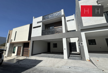 Casa en  Calle San Pablo, Santoral, Mitras Poniente, García, Nuevo León, 66036, Mex