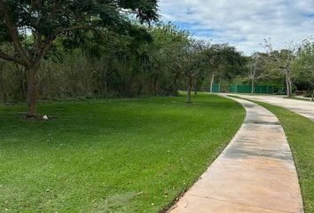 Lote de Terreno en  Temozón Norte, Mérida, Yucatán, Mex