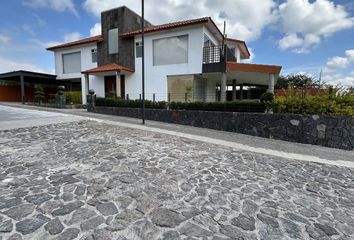 Casa en  Privada Country Club Amanali, Tepeji Del Río De Ocampo, Hidalgo, 42856, Mex