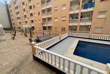 Apartamento en  Distrito 2 - Urbanizaciones - Los Naúfragos, Torrevieja