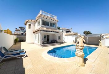 Chalet en  La Zenia, Alicante Provincia