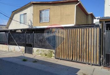 Casa en  La Pintana, Provincia De Santiago