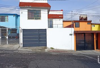 Casa en  Retorno Margaritas 5, Izcalli Ecatepec, Ecatepec De Morelos, Ecatepec De Morelos, México, 55030, Mex