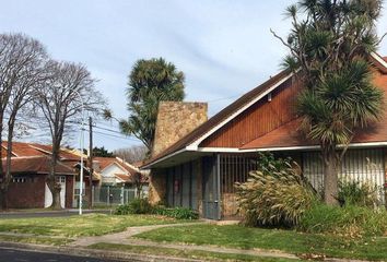 Casa en  Chauvín, Mar Del Plata