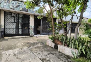 Casa en  Departamental, Cali