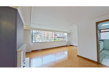 Apartamento en  Santa Barbara Norte, Bogotá