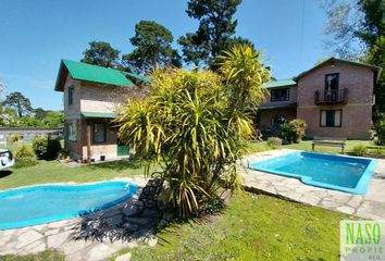 Casa en  Calle Leandro 38, Sierra De Los Padres, General Pueyrredón, B7627, Provincia De Buenos Aires, Arg