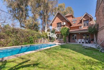 Casa en  Calle M. Láinez 721, San Isidro, B1609, Provincia De Buenos Aires, Arg