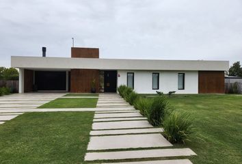 Casa en  Carlos Keen, Partido De Luján