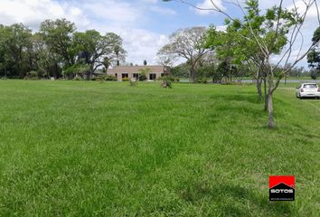 Terrenos en  Corrientes Capital, Corrientes