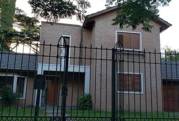 Casa en  Argüello, Córdoba Capital