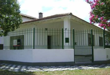 Casa en  Adrogué, Partido De Almirante Brown