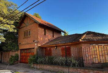 Casa en  Burzaco, Partido De Almirante Brown