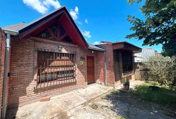 Casa en  Villa Adelina, Partido De San Isidro