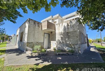 Casa en  Castelar, Partido De Morón