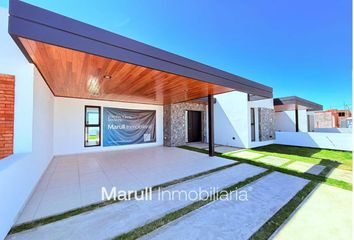 Casa en  Altos De Manantiales, Córdoba Capital