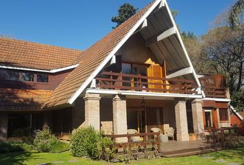 Casa en  Adrogué, Partido De Almirante Brown