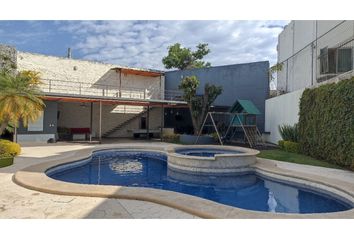 Casa en  Palmira Tinguindin, Cuernavaca, Morelos